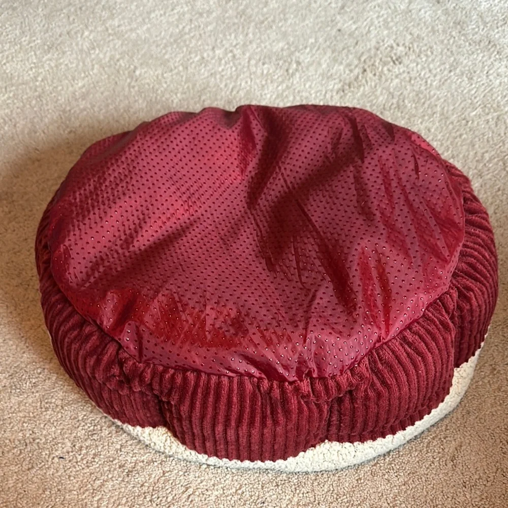 Plush Red and Cream Pet Bed